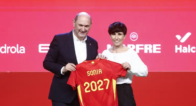 Sonia Bermúdez asegura que cuenta con todas las jugadoras: «Comenzamos de cero»