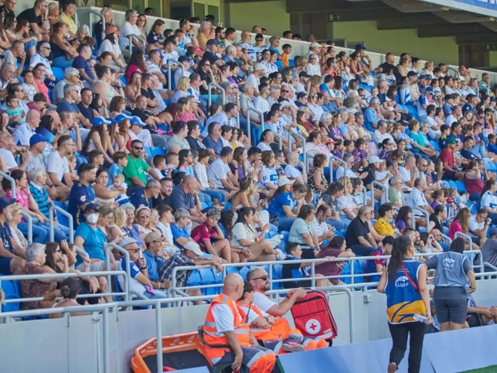 Afición del Costa ADEJE