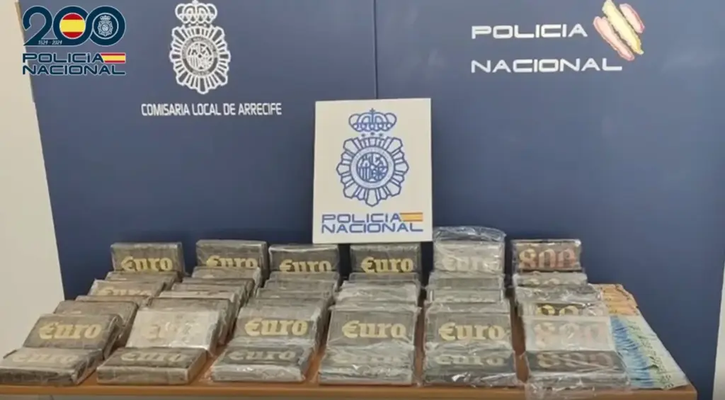 La Policía Nacional detiene a tres miembros de una organización criminal en Lanzarote y se incautan 55 kilos de cocaína