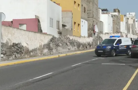 El joven detenido por el caso de la menor quemada en La Isleta queda libre