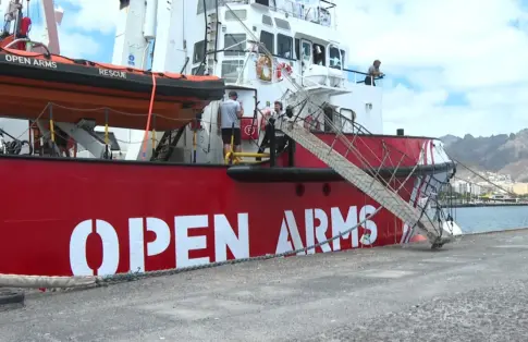 Javier, excapitán del Open Arms: «No tiraremos la toalla»