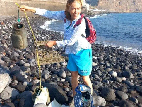 Alertan de un nuevo tipo de contaminación plástica en playas de La Palma