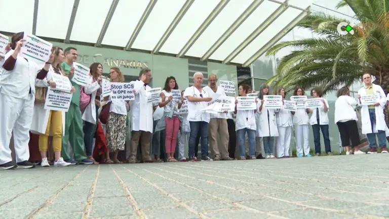 Sanidad cifra en un 2,9% el seguimiento de la huelga de médicos frente al 50% de los convocantes
