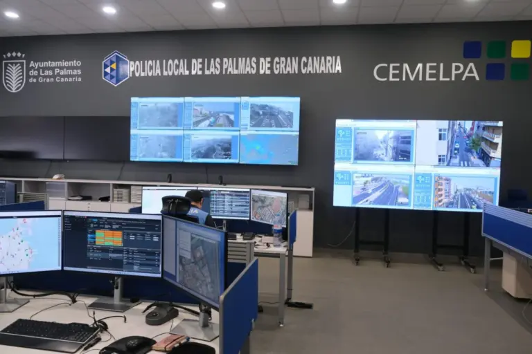 Las Palmas de Gran Canaria pone en marcha un dispositivo especial de tráfico para la Vuelta al Cole 2025-2026