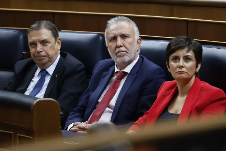 Torres insiste en que ni ha pedido mordidas ni ha estado con mujeres prostituidas