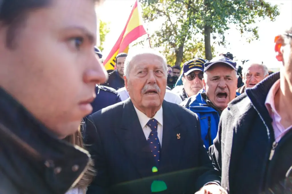 Antonio Tejero recibe el alta hospitalaria tras ser ingresado "en estado terminal"
