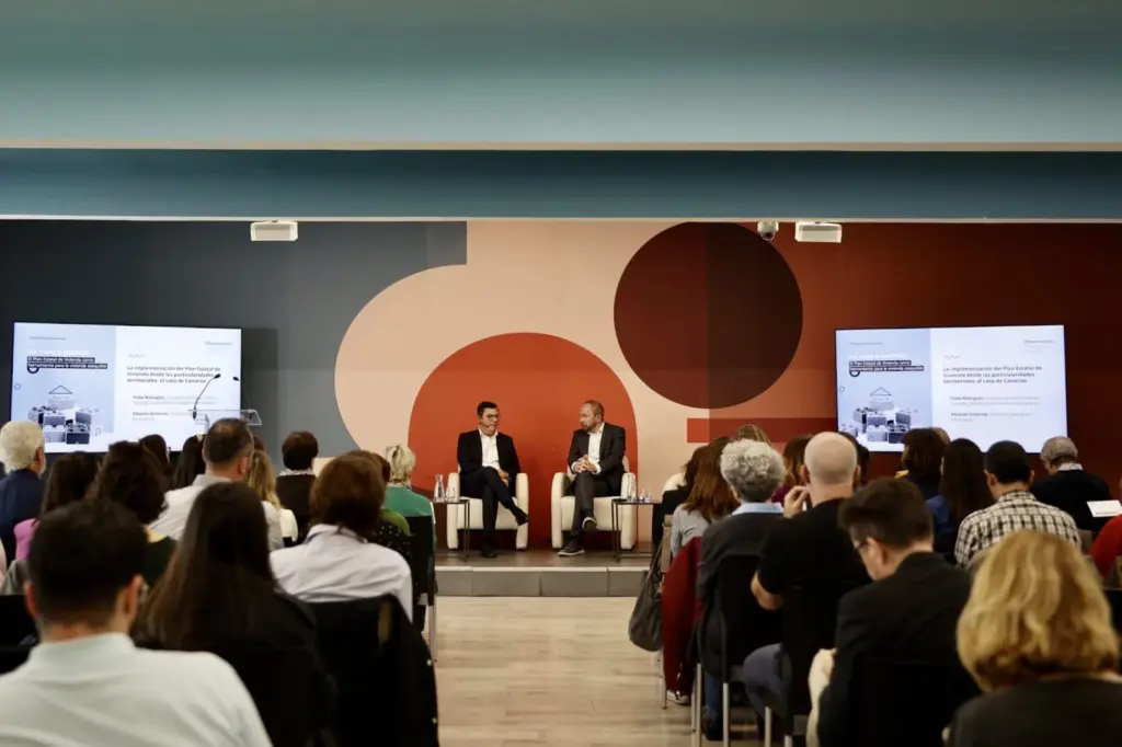 Canarias, pionera en iniciativas público-sociales para ampliar el parque de vivienda