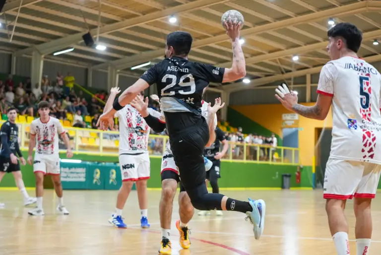 El Balonmano Gáldar quiere seguir su buena racha en casa