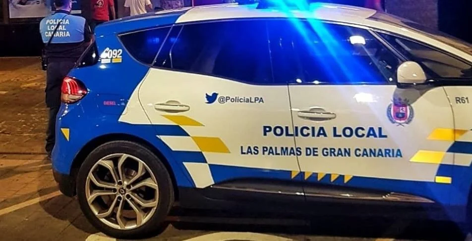 Vehículo de la Policía Local de Las Palmas de Gran Canaria.