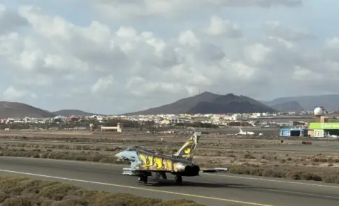 Enaire destaca su colaboración con el Ejército del Aire en las maniobras militares del Ocean Sky 25