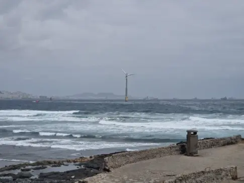 Encuentran un cadáver flotando en aguas próximas al puerto de Salinetas, en Telde
