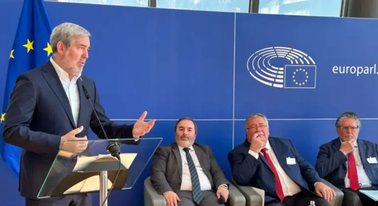 Clavijo solicita a Von der Leyen que se modifique el plan para nacionalizar los fondos europeos