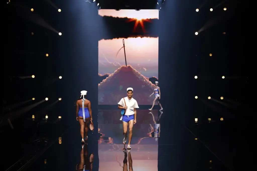 El talento canario brilla en ExpoMeloneras, el epicentro de la moda de baño