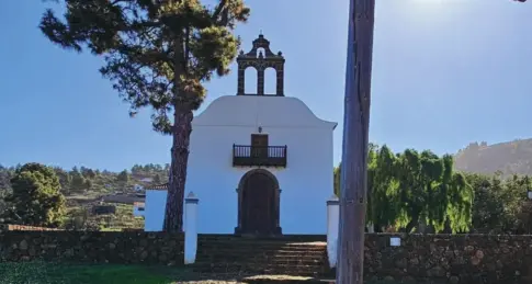 La Palma sigue inmersa en la peregrinación de la Virgen de las Nieves, que hoy llega a Puntagorda