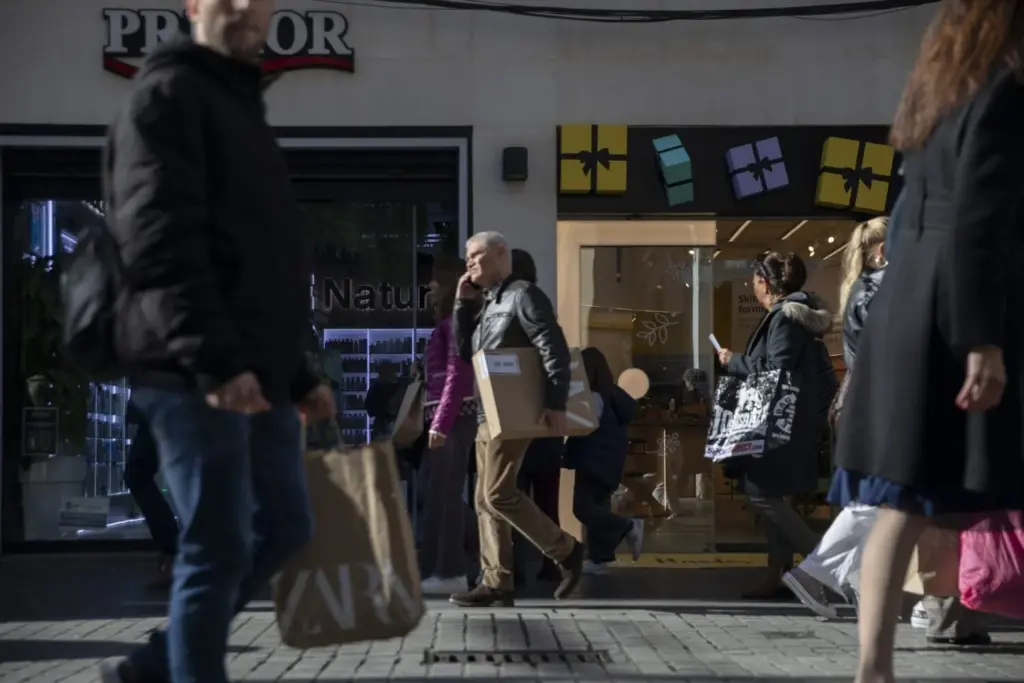 Crece la confianza entre los establecimientos comerciales que piensan que su negocio marchará favorablemente.
