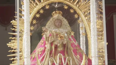 La Virgen de las Nieves sale de su Santuario hacia el noreste de la isla