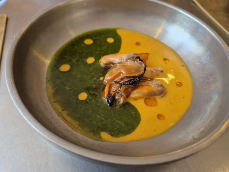 ‘Con Cúrcuma’ sazona la Radio Canaria con los mejores chefs, vinos y productos de las Islas