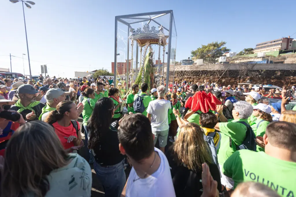 Candelaria despide a la Patrona esperando su regreso el 25 de de octubre