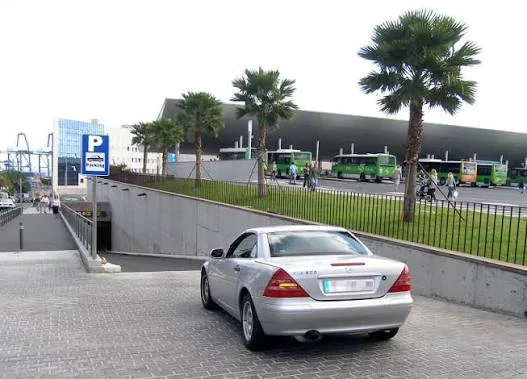 El nuevo sistema facilitará información sobre la disponibilidad de las plazas de aparcamientos públicos y privados