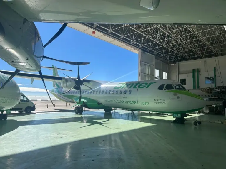 La aerolínea Binter pone en marcha vuelos directos de Badajoz a Tenerife