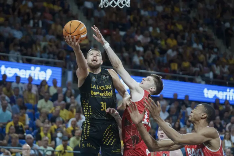 104-93 | La Laguna Tenerife arranca la Liga Endesa con una victoria sólida ante el Baxi Manresa
