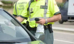 Control de alcoholemia de la Guardia Civil de carreteras