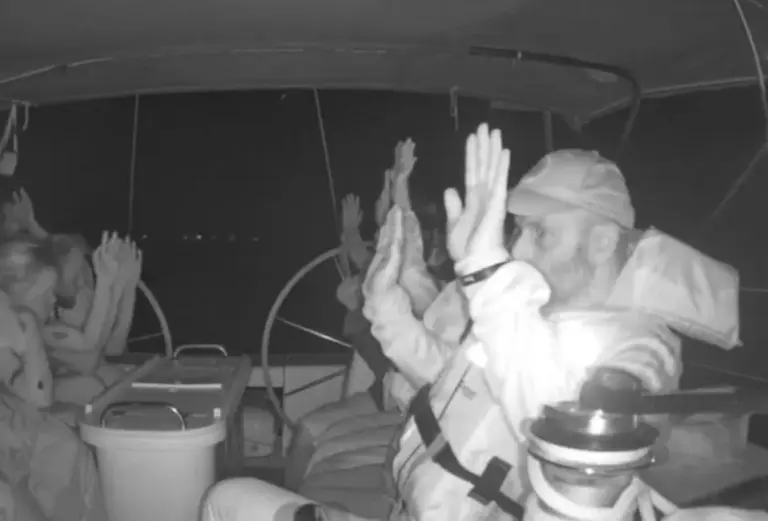 Israel traslada a prisión a los detenidos de la Global Sumud Flotilla e intercepta el último barco rumbo a Gaza