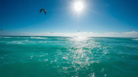 Sancionados por realizar excursiones de kitesurf sin licencia en Corralejo