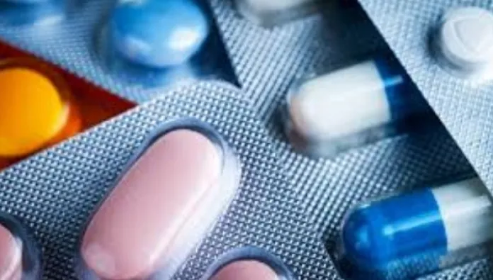 Las enfermeras y enfermeros podrán manejar medicamentos como el paracetamol y el ibuprofeno para el tratamiento de la fiebre