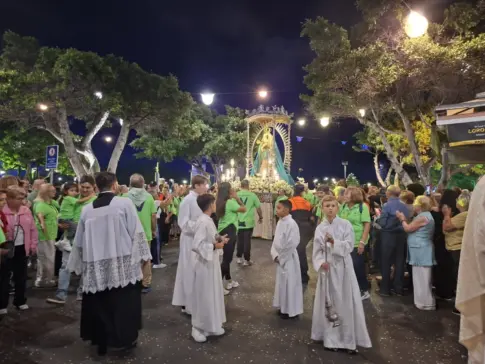 Imágenes de la histórica visita de la Virgen de Candelaria a Santa Cruz de Tenerife