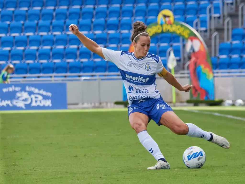 El CD Tenerife Femenino vs SD Eibar se vieron las caras en el Estadio Heliodoro Rodríguez López
