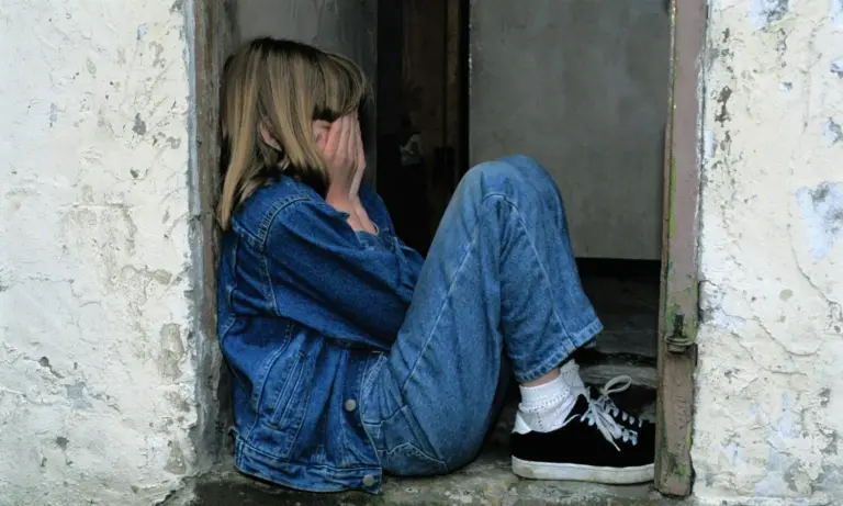 Casi la mitad de los jóvenes españoles sufrió violencia psicológica durante la infancia