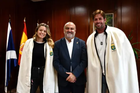 El Rosario recibe al equipo del rodaje de «Bajo un Fuego»