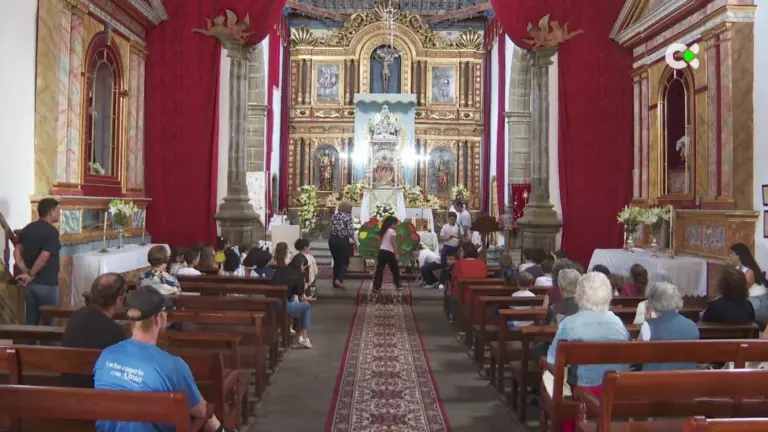 La Virgen de las Nieves recibe a sus fieles en San Andrés y Sauces