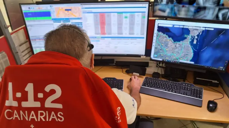 Un motorista en estado grave tras una caída en Telde