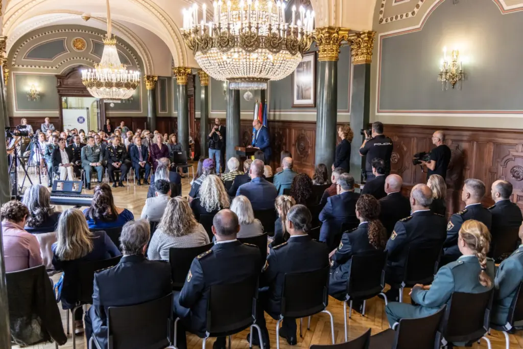 Acto de entrega de premios Meninas 2025 en Delegación del Gobierno