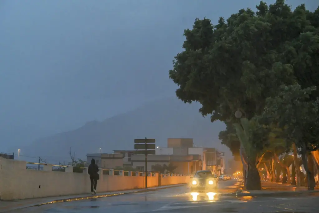  Imágenes de la borrasca Claudia este miércoles en el pueblo de Tigaday, en el municipio de La Frontera. Efe