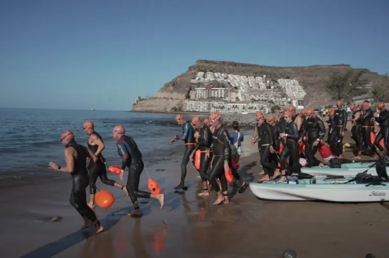 Los campeones de la travesía a nado Anfi Mogán Open Water Gran Canaria