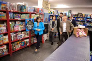 La Casa de Galicia lanza su 74ª campaña de recogida de juguetes