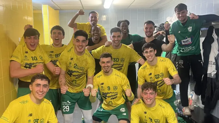 El Gáldar de Gran Canaria logra una valiosa victoria en Lalín