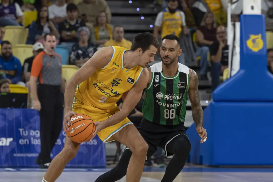 El Dreamland Gran Canaria cede ante el Joventut Badalona