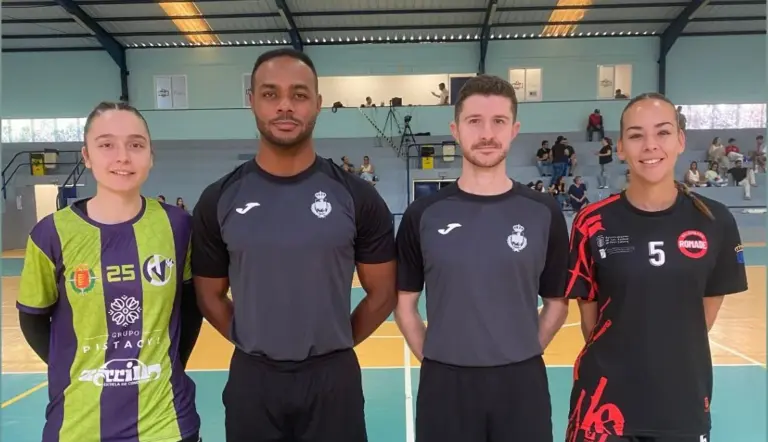 Luces y sombras para los equipos de balonmano femenino canario