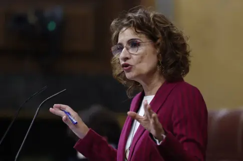 El Congreso rechaza la senda de estabilidad, paso previo para los presupuestos