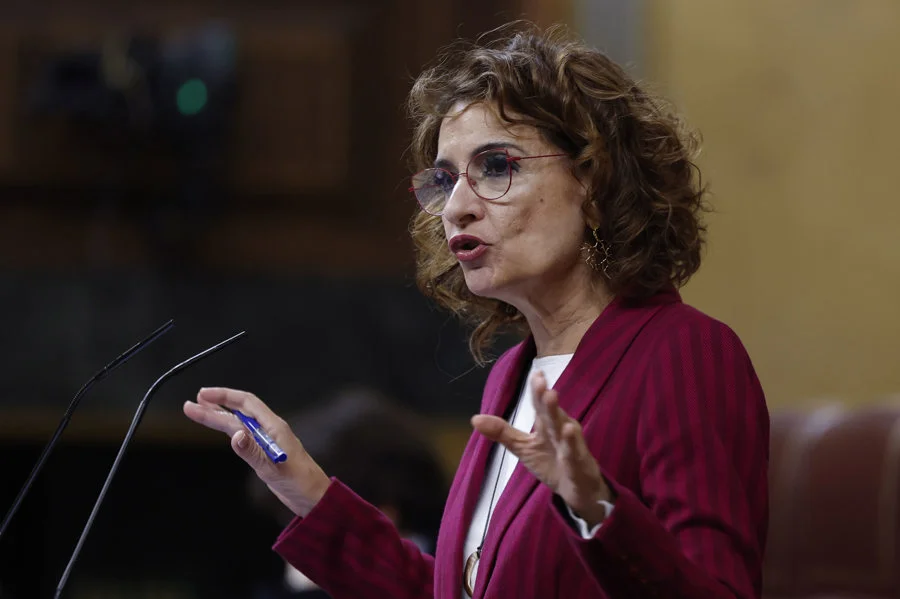  La vicepresidenta primera y Ministra de Hacienda y de Función Pública, María Jesús Montero. Imagen EFE