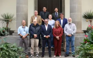 La Proposición No de Ley del Partido Popular ha contado con el apoyo de toda la cámara regional para dar este galardón al primer ayuntamiento democrático de España