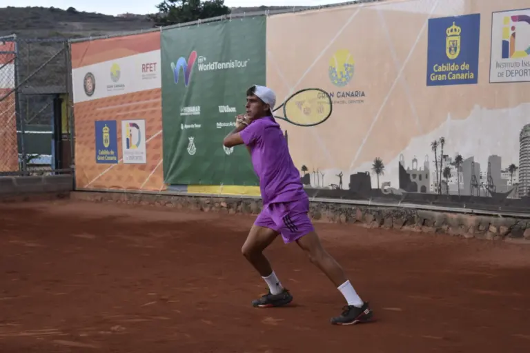 El grancanario Roberto Pérez dice adiós al I ITF M15 Las Palmas de Gran Canaria