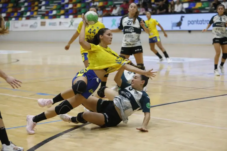 El Rocasa Gran Canaria supera con claridad al Atticgo BM Elche