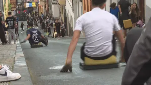 Las tablas de San Andrés vuelven a sonar en Icod de los Vinos