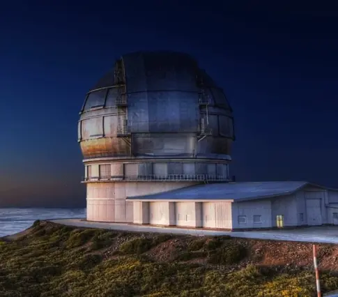 El futuro Telescopio de Treinta Metros se acerca a La Palma y encarga ya una hoja de ruta