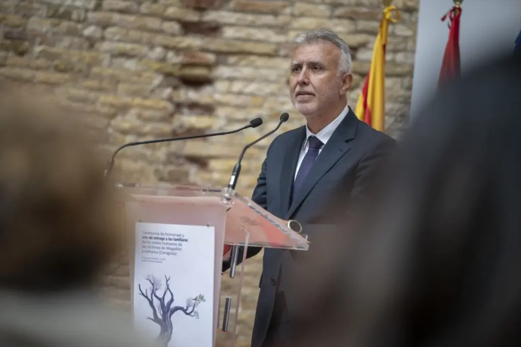 Ángel Víctor Torres confía en que la justicia acabe extinguiendo la Fundación Francisco Franco